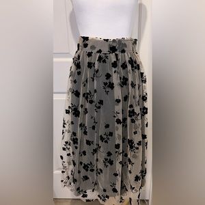 Long Mesh Overlay Floral Mesh Skirt